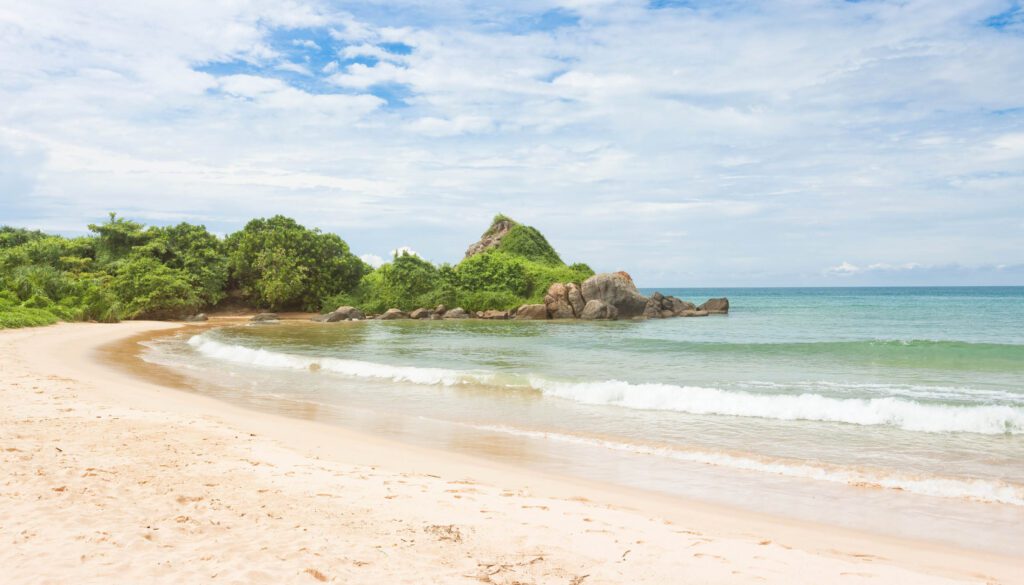 Best-beaches-in-Sri-Lanka